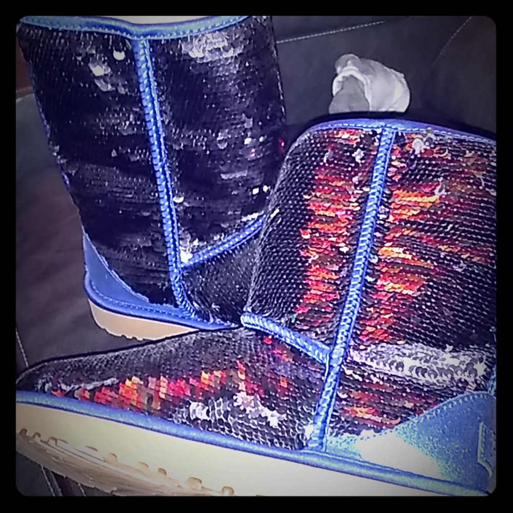Brand new never worn uggs